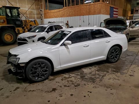 2019 Chrysler 300, VIN 2C3CCAGG8KH682528. Фото 1 из 6 с аукциона Copart. Каталог авто из США OpenDataCar.
