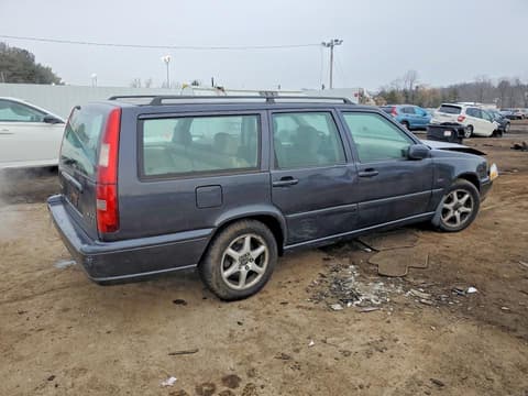1998 Volvo V70, VIN YV1LW5572W2429615. Zdjęcie 3 z 6 z aukcji Copart. Katalog aut z USA OpenDataCar.