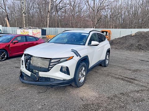 2022 Hyundai Tucson, VIN 5NMJBCAE7NH036754. Фото 2 з 6 з аукціону Copart. Каталог авто зі США OpenDataCar.