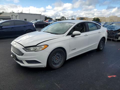 2018 Ford Fusion, VIN 3FA6P0UU6JR137020. Фото 1 из 6 с аукциона Copart. Каталог авто из США OpenDataCar.