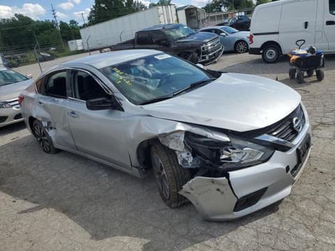 2017 Nissan Altima, VIN 1N4AL3AP7HC202987. Фото 4 з 6 з аукціону Copart. Каталог авто зі США OpenDataCar.