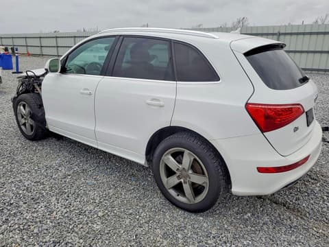 2011 Audi Q5, VIN WA1DKAFP8BA015102. Фото 2 з 6 з аукціону Copart. Каталог авто зі США OpenDataCar.