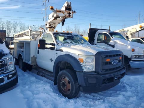 2015 Ford F-450 Super Duty, VIN 1FDUF4GT0FEC93249. Фото 4 з 6 з аукціону Copart. Каталог авто зі США OpenDataCar.