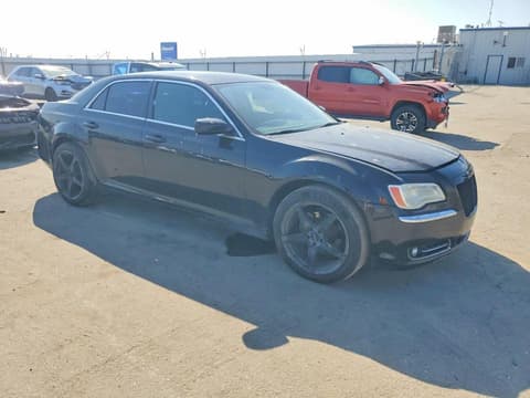 2013 Chrysler 300, VIN 2C3CCAAG4DH657203. Фото 4 з 6 з аукціону Copart. Каталог авто зі США OpenDataCar.