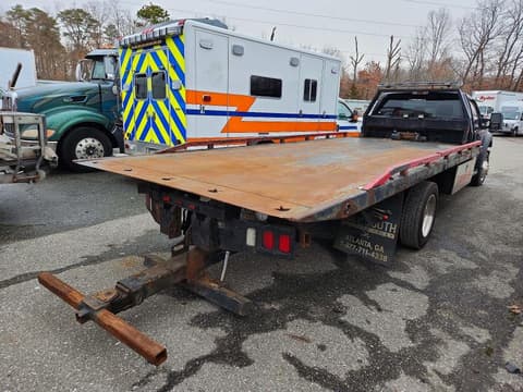 2016 Ford F-550 Super Duty, VIN 1FDUF5GT0GEA53769. Фото 3 з 6 з аукціону Copart. Каталог авто зі США OpenDataCar.