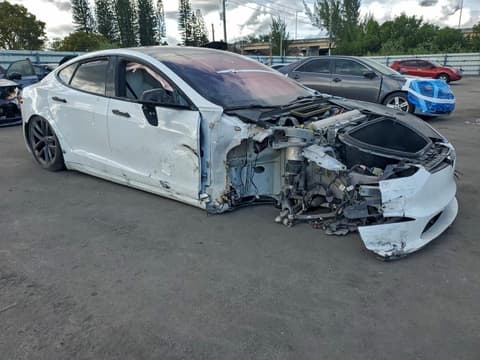 2022 Tesla Model S, VIN 5YJSA1E61NF460155. Фото 4 з 6 з аукціону Copart. Каталог авто зі США OpenDataCar.