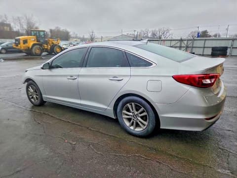 2017 Hyundai Sonata, VIN 5NPE24AF6HH513097. Фото 2 з 6 з аукціону Copart. Каталог авто зі США OpenDataCar.