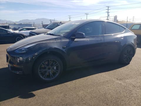2024 Tesla Model Y, VIN 7SAYGDED1RF205538. Фото 1 з 6 з аукціону Copart. Каталог авто зі США OpenDataCar.