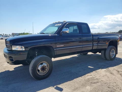 1997 Dodge Ram 3500, VIN 3B7MF33D5VM578678. Фото 1 из 6 с аукциона Copart. Каталог авто из США OpenDataCar.