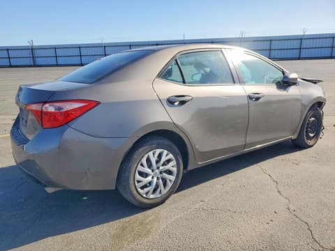 2019 Toyota Corolla, VIN 5YFBURHE6KP891731. Фото 3 з 6 з аукціону Copart. Каталог авто зі США OpenDataCar.