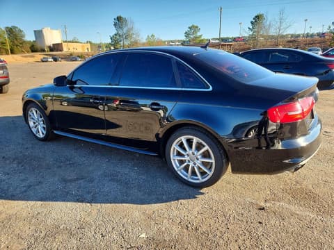 2015 Audi A4, VIN WAUAFAFL5FA051035. Фото 2 з 6 з аукціону Copart. Каталог авто зі США OpenDataCar.