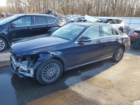 2015 Mercedes-benz C-Class, VIN 55SWF4KB4FU017357. Фото 1 з 6 з аукціону Copart. Каталог авто зі США OpenDataCar.