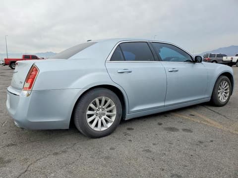 2013 Chrysler 300, VIN 2C3CCAAG8DH708038. Фото 3 з 6 з аукціону Copart. Каталог авто зі США OpenDataCar.