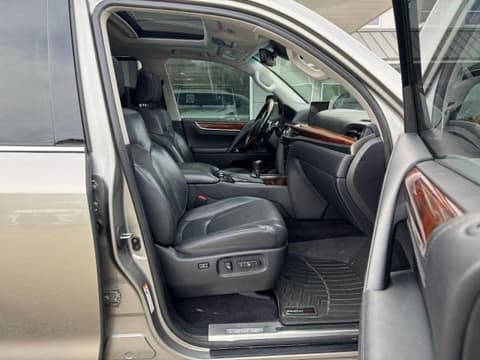 2016 Lexus LX, VIN JTJHY7AX3G4200466. Фото 5 из 6 с аукциона Copart. Каталог авто из США OpenDataCar.