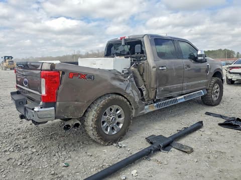 2019 Ford F-250 Super Duty, VIN 1FT7W2BT3KEF31988. Zdjęcie 3 z 6 z aukcji Copart. Katalog aut z USA OpenDataCar.