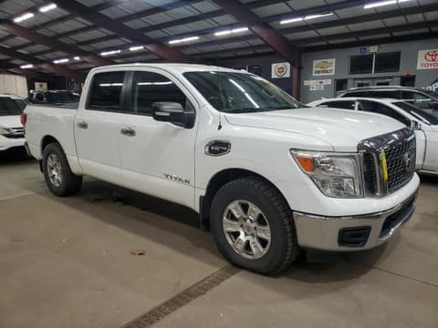 2017 Nissan Titan, VIN 1N6AA1EK5HN555894. Photo 4 of 6 from Copart auction. OpenDataCar US salvage catalog.