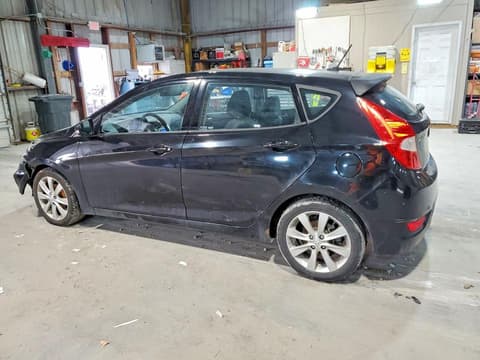 2013 Hyundai Accent, VIN KMHCU5AE6DU061730. Фото 2 з 6 з аукціону Copart. Каталог авто зі США OpenDataCar.