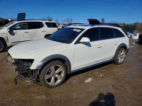 2015 Audi A4 allroad, VIN WA1UFAFL2FA013692. Фото 1 з 6 з аукціону Copart. Каталог авто зі США OpenDataCar.
