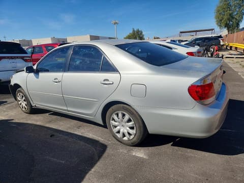 2006 Toyota Camry, VIN 4T1BE32K16U105203. Фото 2 з 6 з аукціону Copart. Каталог авто зі США OpenDataCar.