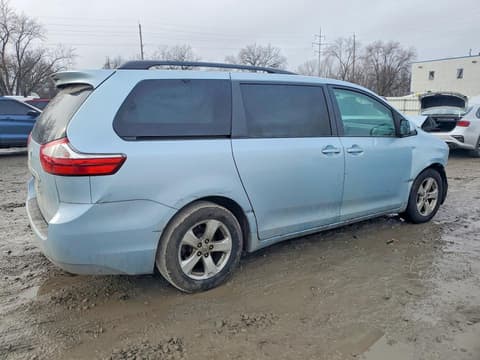 2015 Toyota Sienna, VIN 5TDKK3DC0FS568764. Фото 3 з 6 з аукціону Copart. Каталог авто зі США OpenDataCar.