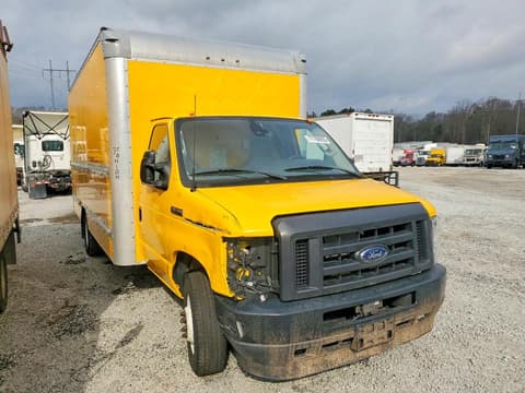 2023 Ford Econoline, VIN 1FDWE3FN1PDD03271. Фото 4 з 6 з аукціону Copart. Каталог авто зі США OpenDataCar.