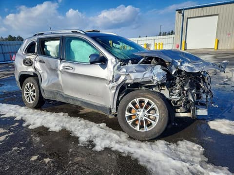 2019 Jeep Cherokee, VIN 1C4PJMLX0KD135597. Фото 4 з 6 з аукціону Copart. Каталог авто зі США OpenDataCar.