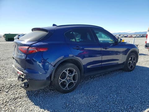 2018 Alfa romeo Stelvio, VIN ZASFAKPN7J7B75978. Фото 3 з 6 з аукціону Copart. Каталог авто зі США OpenDataCar.