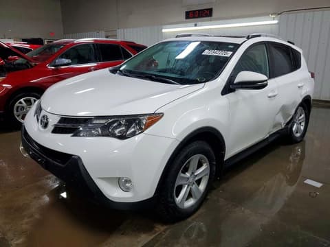 2014 Toyota RAV4, VIN 2T3RFREV9EW203504. Фото 1 з 6 з аукціону Copart. Каталог авто зі США OpenDataCar.