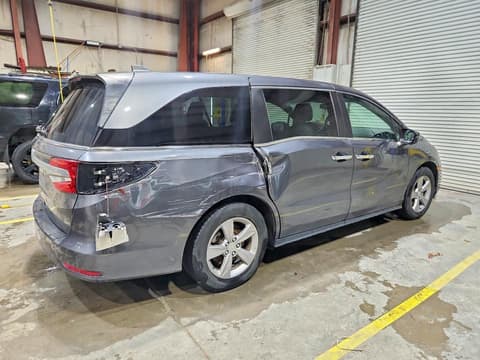 2018 Honda Odyssey, VIN 5FNRL6H53JB068233. Фото 3 з 6 з аукціону Copart. Каталог авто зі США OpenDataCar.
