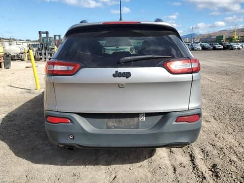 2018 Jeep Cherokee, VIN 1C4PJLCB1JD620408. Фото 6 из 6 с аукциона Copart. Каталог авто из США OpenDataCar.