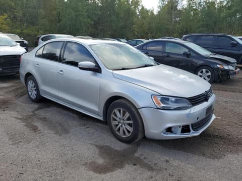 2013 Volkswagen Jetta, VIN 3VWDK7AJ2DM417339. Фото 4 з 6 з аукціону Copart. Каталог авто зі США OpenDataCar.