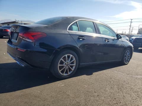 2020 Mercedes-benz A-Class, VIN W1K3G4EB2LW044311. Фото 3 з 6 з аукціону Copart. Каталог авто зі США OpenDataCar.