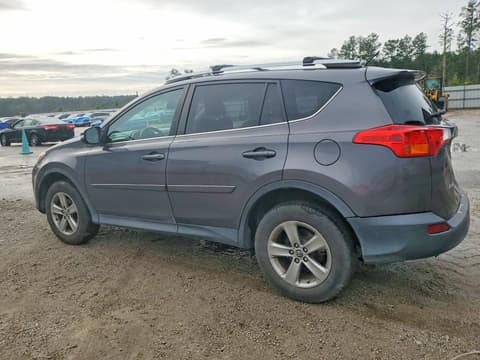 2015 Toyota RAV4, VIN 2T3RFREVXFW356426. Фото 2 з 6 з аукціону Copart. Каталог авто зі США OpenDataCar.