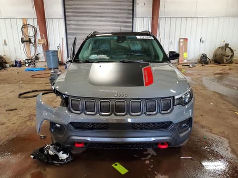 2022 Jeep Compass, VIN 3C4NJDDB4NT194421. Фото 5 з 6 з аукціону Copart. Каталог авто зі США OpenDataCar.
