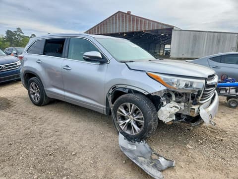 2015 Toyota Highlander, VIN 5TDKKRFH6FS065932. Zdjęcie 4 z 6 z aukcji Copart. Katalog aut z USA OpenDataCar.
