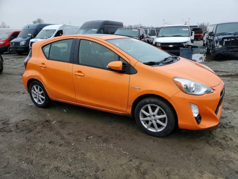 2016 Toyota Prius C, VIN JTDKDTB33G1134530. Фото 4 з 6 з аукціону Copart. Каталог авто зі США OpenDataCar.