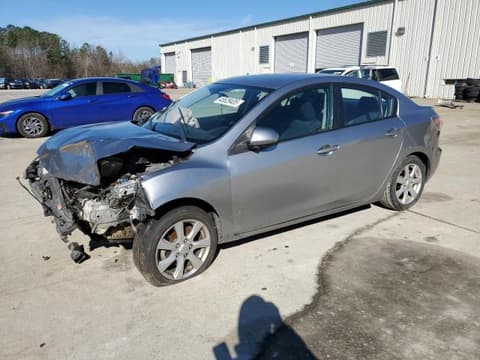 2011 Mazda 3, VIN JM1BL1VG8B1439729. Фото 1 з 6 з аукціону Copart. Каталог авто зі США OpenDataCar.