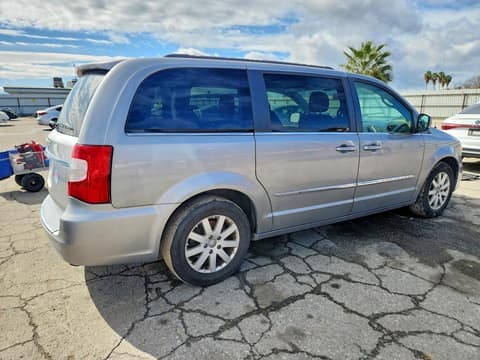 2016 Chrysler Town & Country, VIN 2C4RC1BG9GR299079. Фото 3 з 6 з аукціону Copart. Каталог авто зі США OpenDataCar.
