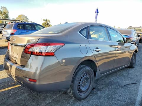 2015 Nissan Sentra, VIN 3N1AB7AP9FY264984. Zdjęcie 3 z 6 z aukcji Copart. Katalog aut z USA OpenDataCar.