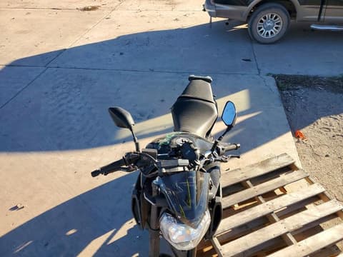 2016 Yamaha FZ09, VIN JYARN33E3GA008885. Фото 5 з 6 з аукціону Copart. Каталог авто зі США OpenDataCar.