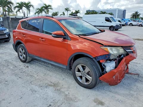 2015 Toyota RAV4, VIN 2T3WFREV4FW213376. Фото 4 з 6 з аукціону Copart. Каталог авто зі США OpenDataCar.