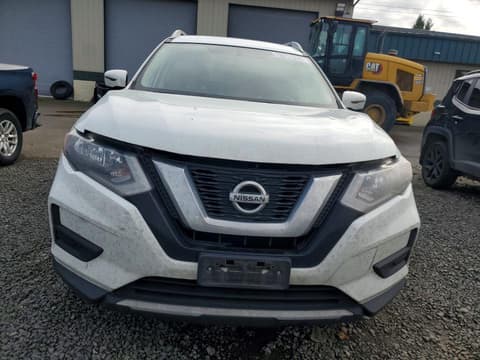2017 Nissan Rogue, VIN KNMAT2MV8HP554287. Фото 5 з 6 з аукціону Copart. Каталог авто зі США OpenDataCar.