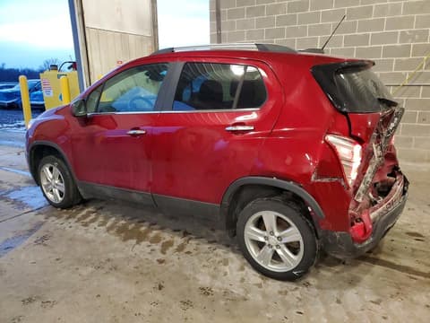 2019 Chevrolet Trax, VIN 3GNCJPSB4KL235421. Фото 2 из 6 с аукциона Copart. Каталог авто из США OpenDataCar.