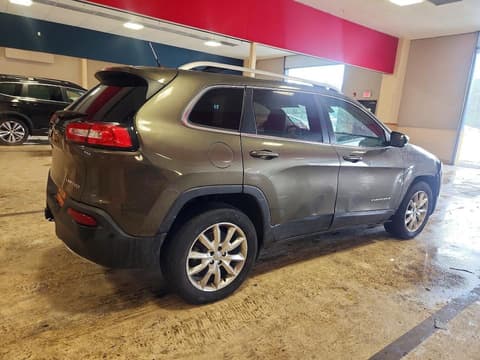 2015 Jeep Cherokee, VIN 1C4PJMDS7FW688230. Фото 3 з 6 з аукціону Copart. Каталог авто зі США OpenDataCar.