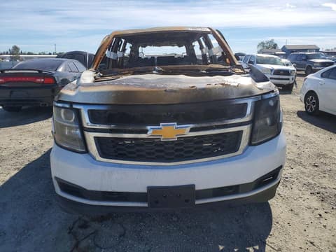 2017 Chevrolet Suburban, VIN 1GNSKKEC6HR297789. Фото 5 з 6 з аукціону Copart. Каталог авто зі США OpenDataCar.