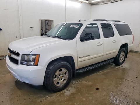 2008 Chevrolet Suburban, VIN 1GNFK16308R172717. Zdjęcie 1 z 6 z aukcji Copart. Katalog aut z USA OpenDataCar.