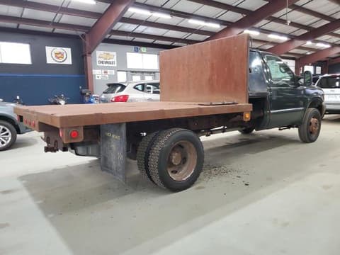 2000 Ford F-550 Super Duty, VIN 1FDAF57F0YED22142. Фото 3 з 6 з аукціону Copart. Каталог авто зі США OpenDataCar.