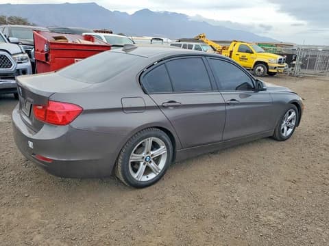 2013 Bmw 3 Series, VIN WBA3A5C58DF600263. Фото 3 из 6 с аукциона Copart. Каталог авто из США OpenDataCar.