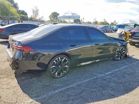 2024 Bmw i5, VIN WBY43FK04RCS03525. Фото 3 из 6 с аукциона Copart. Каталог авто из США OpenDataCar.