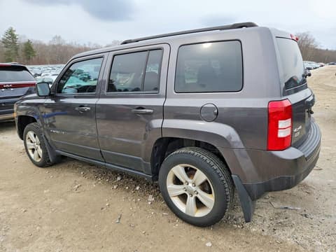 2016 Jeep Patriot, VIN 1C4NJRFB9GD618825. Фото 2 з 6 з аукціону Copart. Каталог авто зі США OpenDataCar.